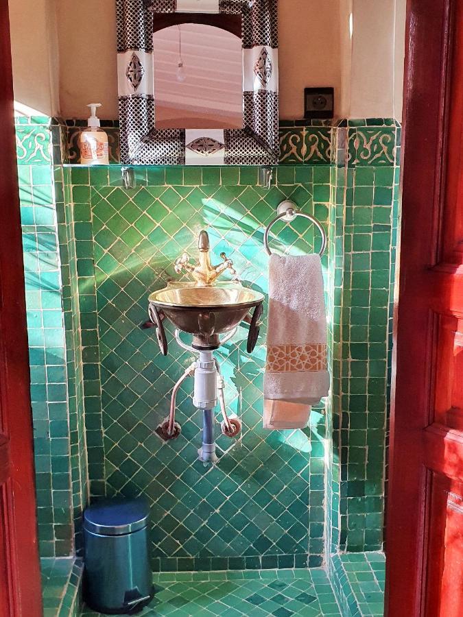 Charmant Riad Au Coeur De Marrakech Marrakesh Exterior foto